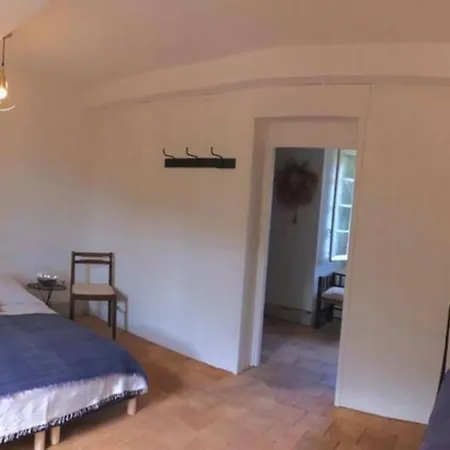 Ecovacances à La Ferme Le Pouget - Le *
